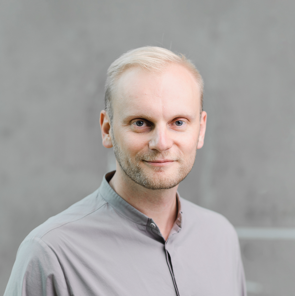 https://asp.katowice.pl/files/profiles/7/pawel_szeibel.jpg