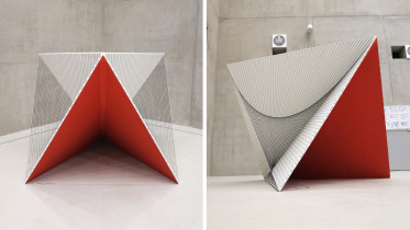 2014 - CUBUS, Muzeum Śląskie, Katowice; płyta MDF, wełna, linka stalowa; 164 x 200 x 200cm