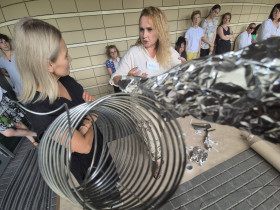 "Skóra, ciało, dotyk/OBECNOŚĆ"/ V Letnia Szkoła Arteterapii Stowarzyszenie Arteterapeutów Polskich "Kajros"  WP-A UAM w Kaliszu/ 2024