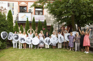 "Moc czerni i bieli/BALANS"/ Hospicjum Dar Serca w Częstochowie/2024