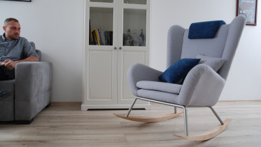 Projekt fotela bujanego do przestrzeni mieszkalnej / Kinga Pawlik / 2016