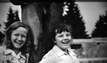 Małgorzata Szandała, Internacjonalizm: przypis do landszaftu z fikusem i szpilplacem, Instalacja w CSW Kronika w Bytomiu, 2018