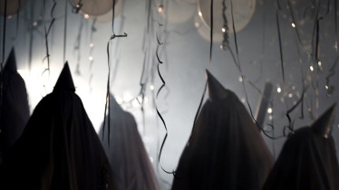 Anna Aderek - „Duchy siebie" | działanie scenograficzno-performatywne | 2018