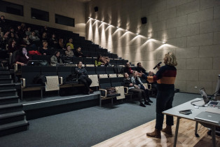 Najpiękniejsze książki roku – Tworzywo litera – w wyniku eksperymentu i ryzyka…