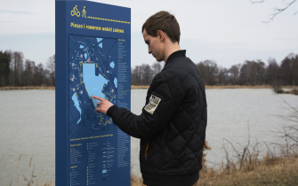 Agnieszka Uchyła „System informacji turystycznej, przewidziany do miejsc znajdujących się na trasie szlaku pieszo-rowerowego wokół Zalewu Goczałkowickiego"