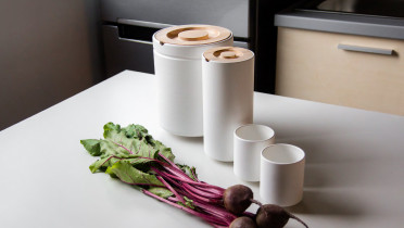 Magdalena Przybycień, „Pickle it – home pickling kit”