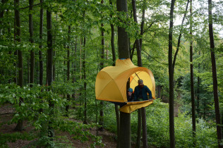 Mieszkać na drzewie, projekt HUBA