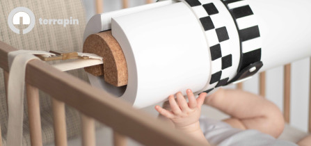 Wzornictwo  Autorka: Paulina Rowińska Produkt wspomagający opiekę nad niemowlakiem