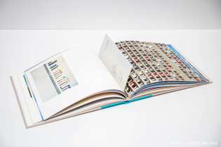 Tychy – Geometria Przestrzeni album fotograficzny Radosława Kaźmierczaka