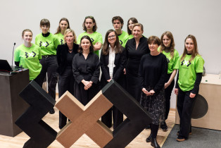 Konferencja: BxD 2024. Zr&oacute;wnoważona przyszłość, ASP w Katowicach, 2024 (zesp&oacute;ł kuratorski:  A. Chmielarz, A. Pohl / BioCraftLab)