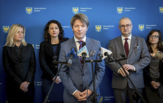 Projekt systemu identyfikacji wizualnej Wojew&oacute;dztwa Śląskiego, 2015 (zesp&oacute;ł: R. Kaczmarczyk, A. Kopaczewska, A. Pohl)