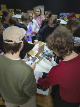 Przegląd projekt&oacute;w studenckich. Premiera ZINa zaprojektowanego przez student&oacute;w w ramach ćwiczeń. 30 stycznia 2026.